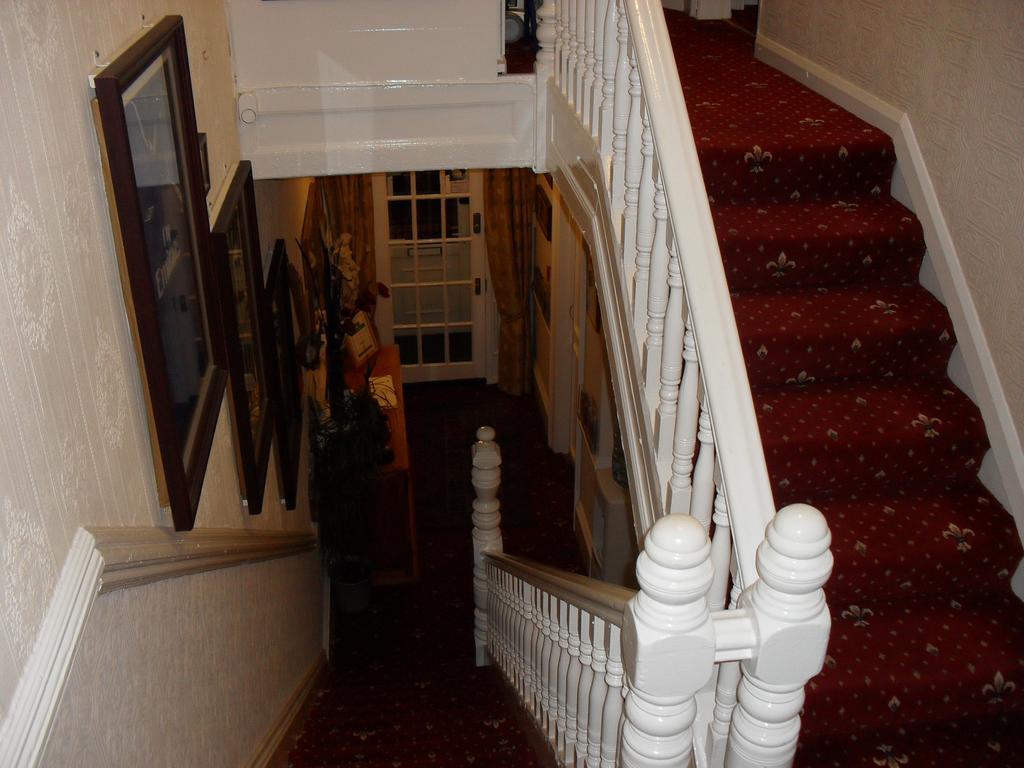 Roker View Guest House ซันเดอร์แลนด์ ภายนอก รูปภาพ