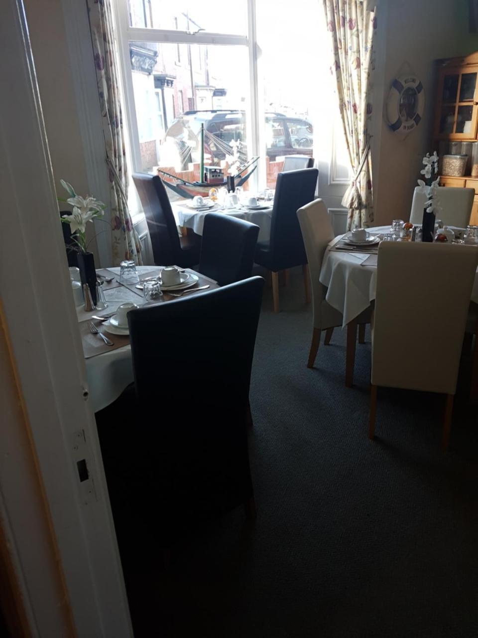 Roker View Guest House ซันเดอร์แลนด์ ภายนอก รูปภาพ