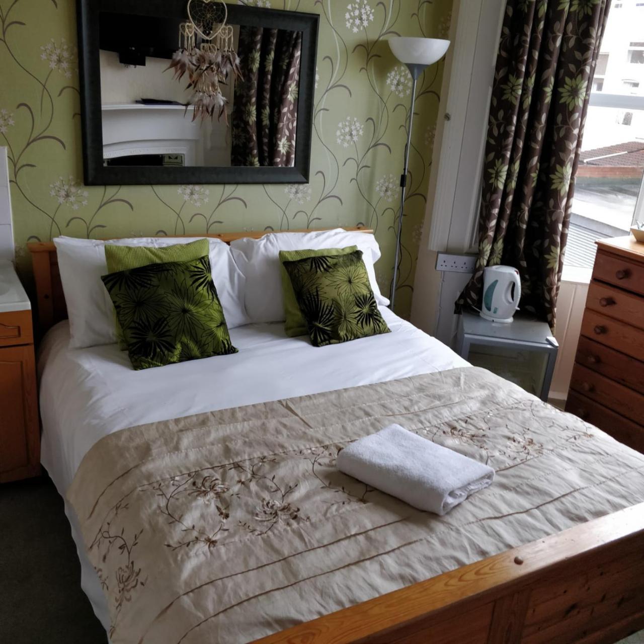 Roker View Guest House ซันเดอร์แลนด์ ภายนอก รูปภาพ